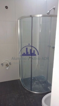 ALUMINIO Y VIDRIO ADR 