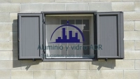 ALUMINIO Y VIDRIO ADR 