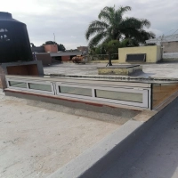 ALUMINIO Y VIDRIO ADR 